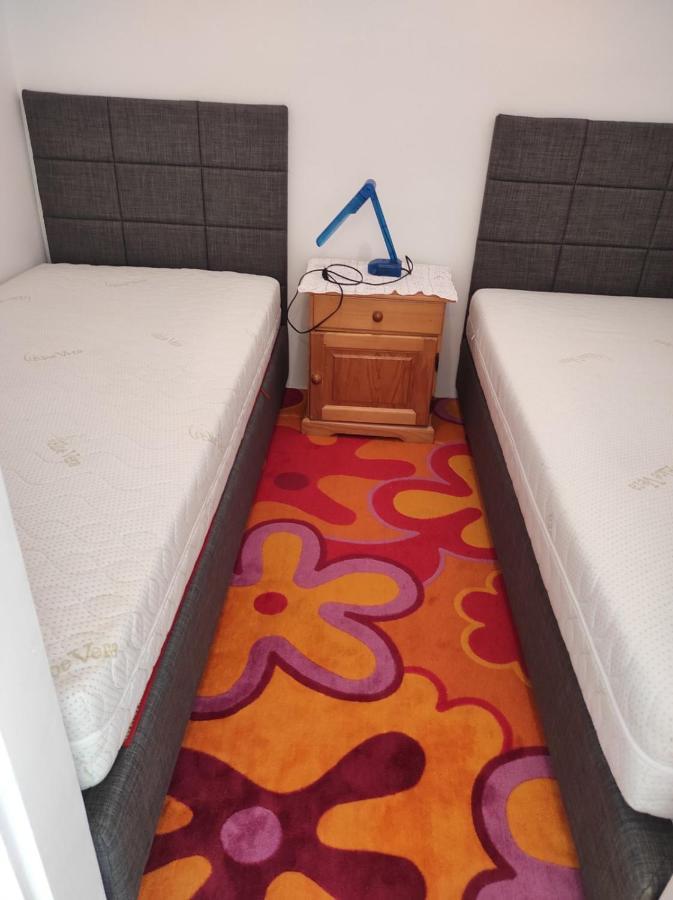 Apartman Renata Novi Vinodolski Buitenkant foto
