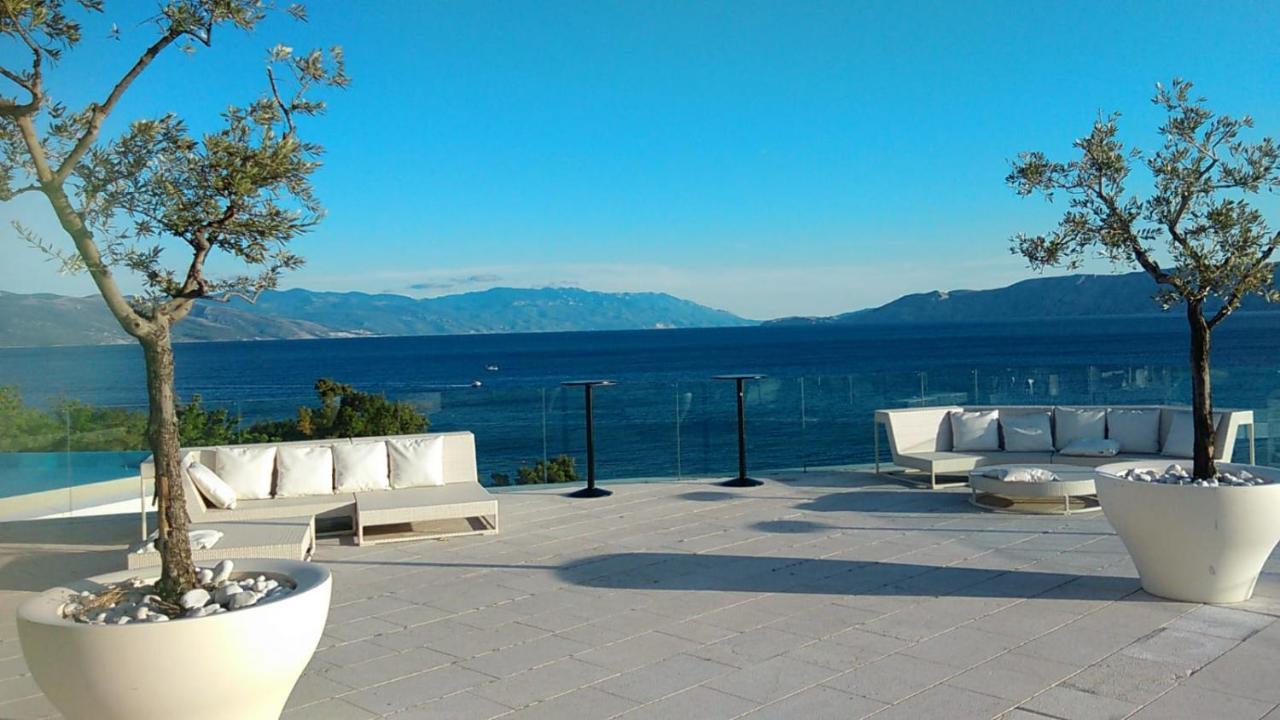 Apartman Renata Novi Vinodolski Buitenkant foto
